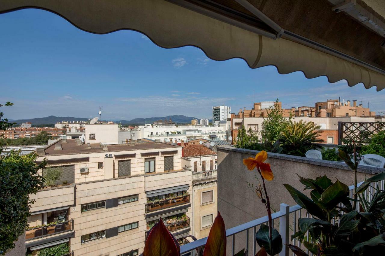 Atico Con Gran Terraza En El Corazon De Girona Apartment Exterior photo